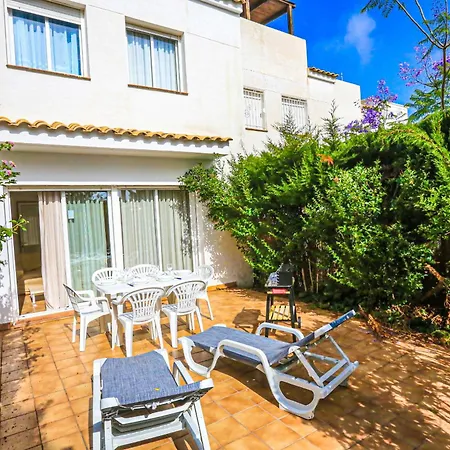 Сasa de vacaciones Cumbres Only Families Salou