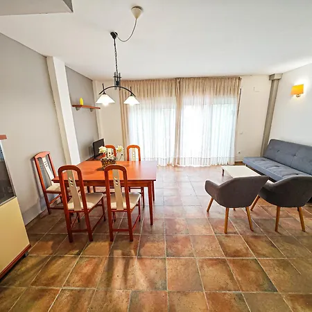 Cumbres Only Families Сasa de vacaciones Salou